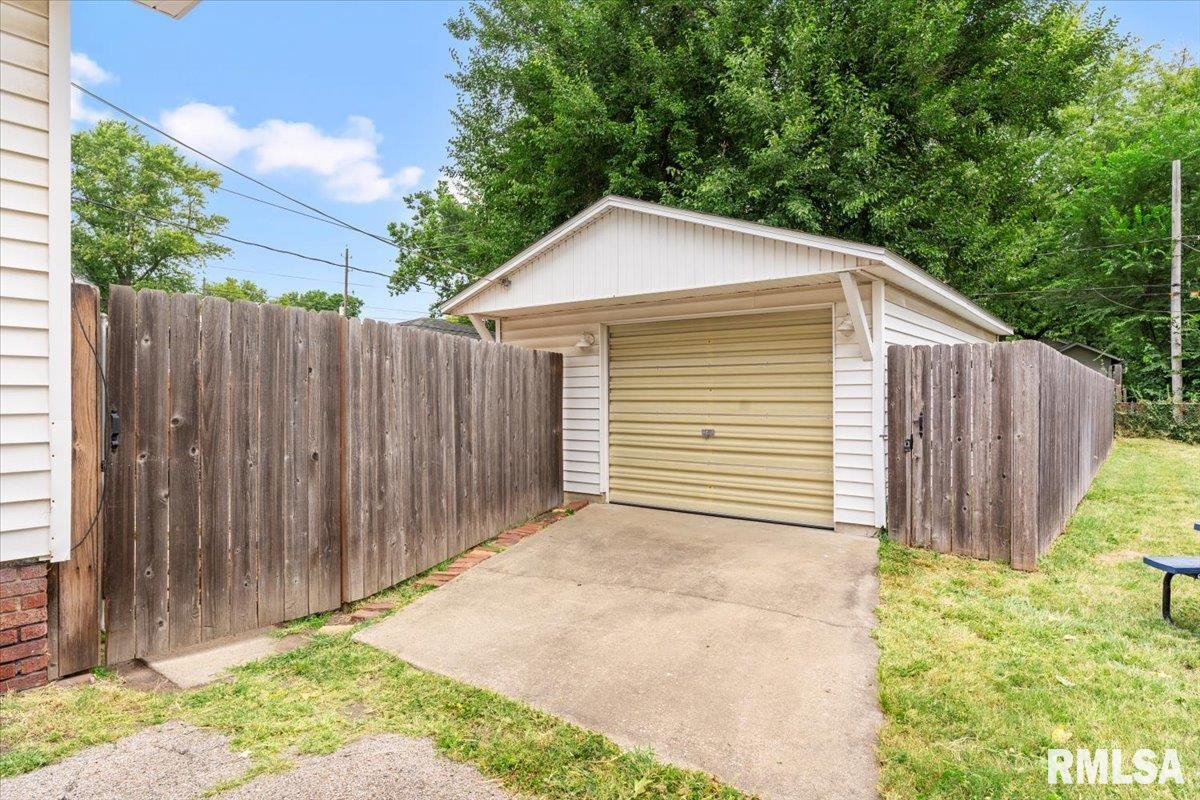1620 South State Street Springfield, IL 62704 - Photo 27 of 28
