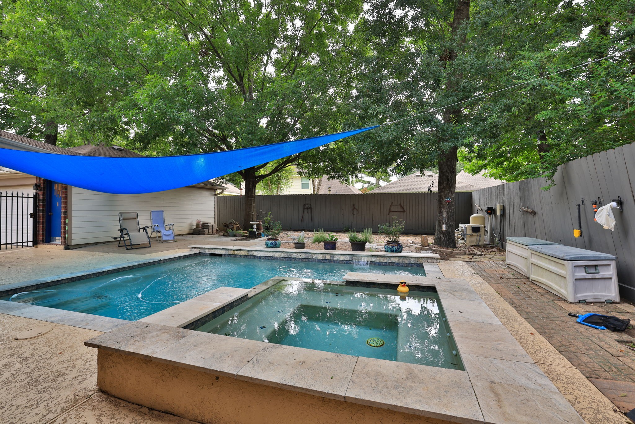 19114 Emory Trail Spring, TX 77388 - Photo 40 of 44 a view of a swimming pool with chairs