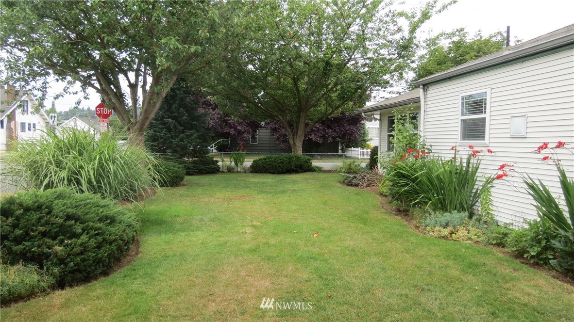 502 Williams Avenue North Renton, WA 98057 - Photo 15 of 16 Gallery Image 15