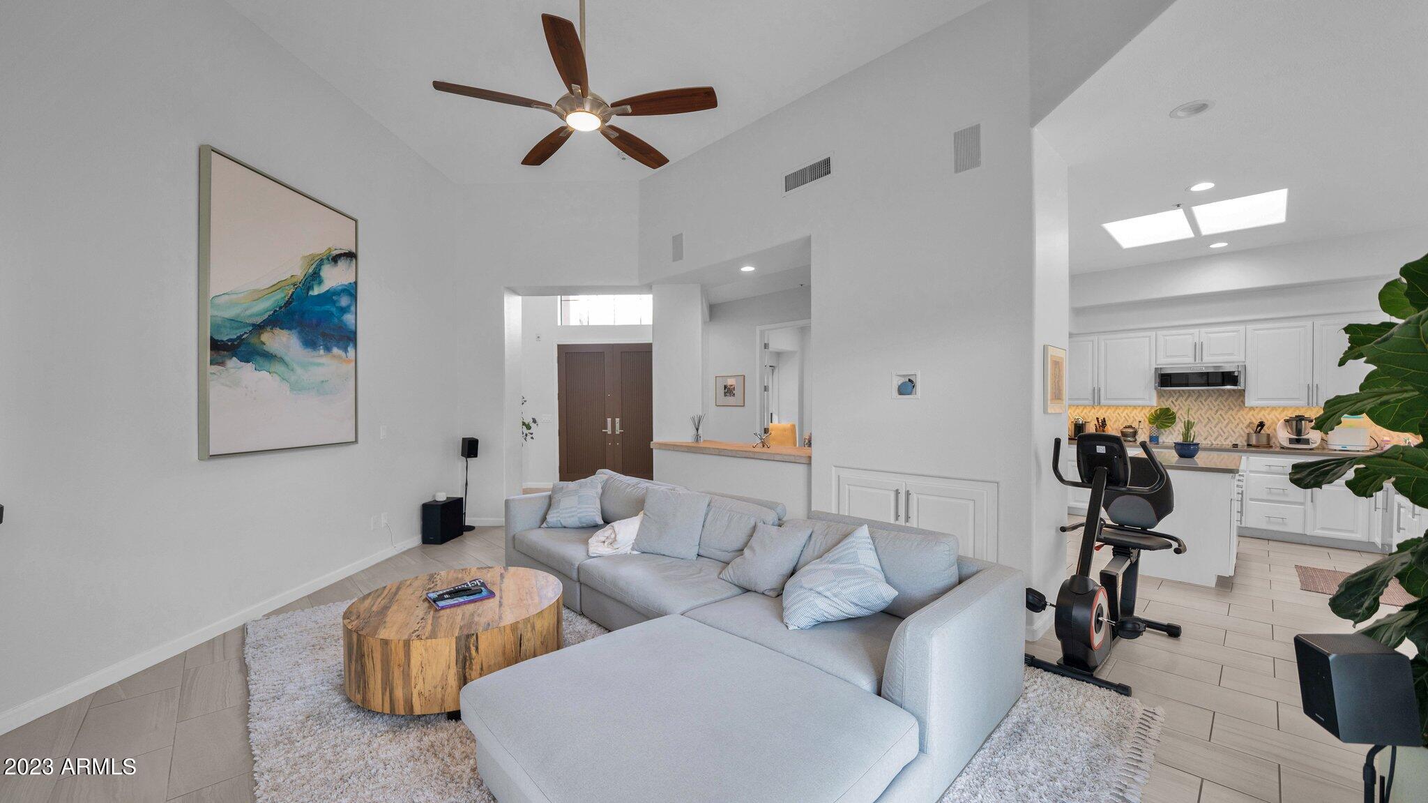 7705 East Doubletree Ranch Road, Unit 33 Scottsdale, AZ 85258 - Photo 11 of 59 LIVING ROOM