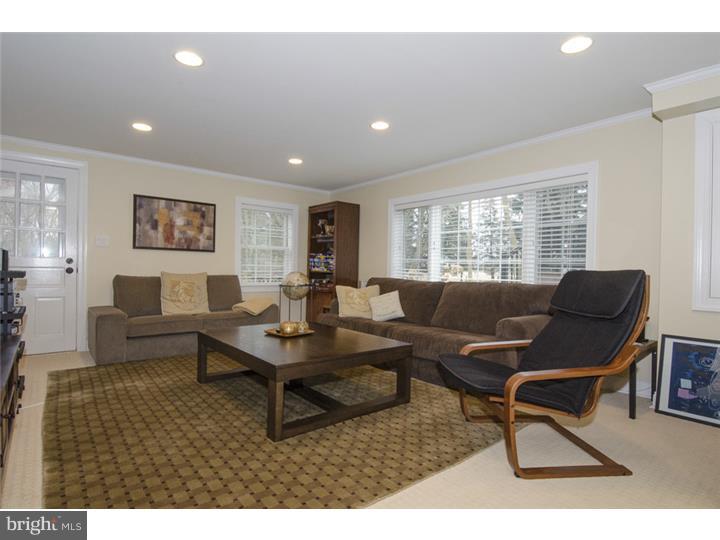 934 Pinecroft Road Berwyn, PA 19312 - Photo 6 of 25 Great Room