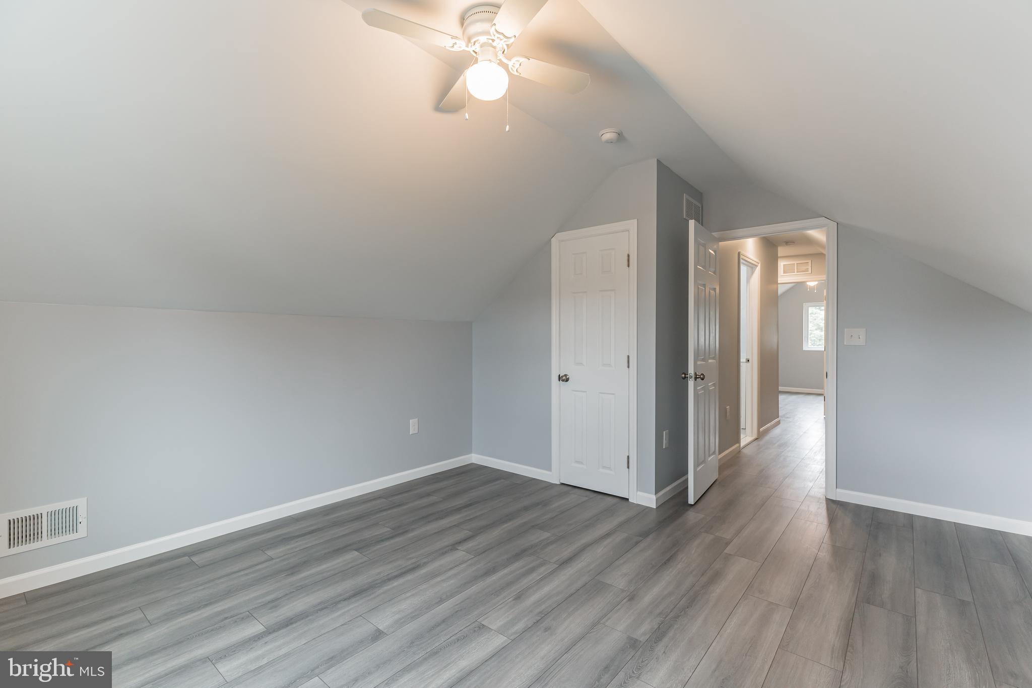 415 Cleveland Avenue Riverside, NJ 08075 - Photo 22 of 34 Second floor front bedroom 1