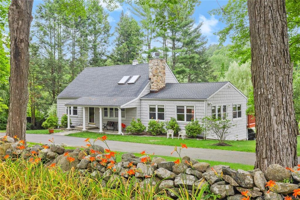 6 Sherwood Road Ridgefield, CT 06877 - Photo 1 of 1