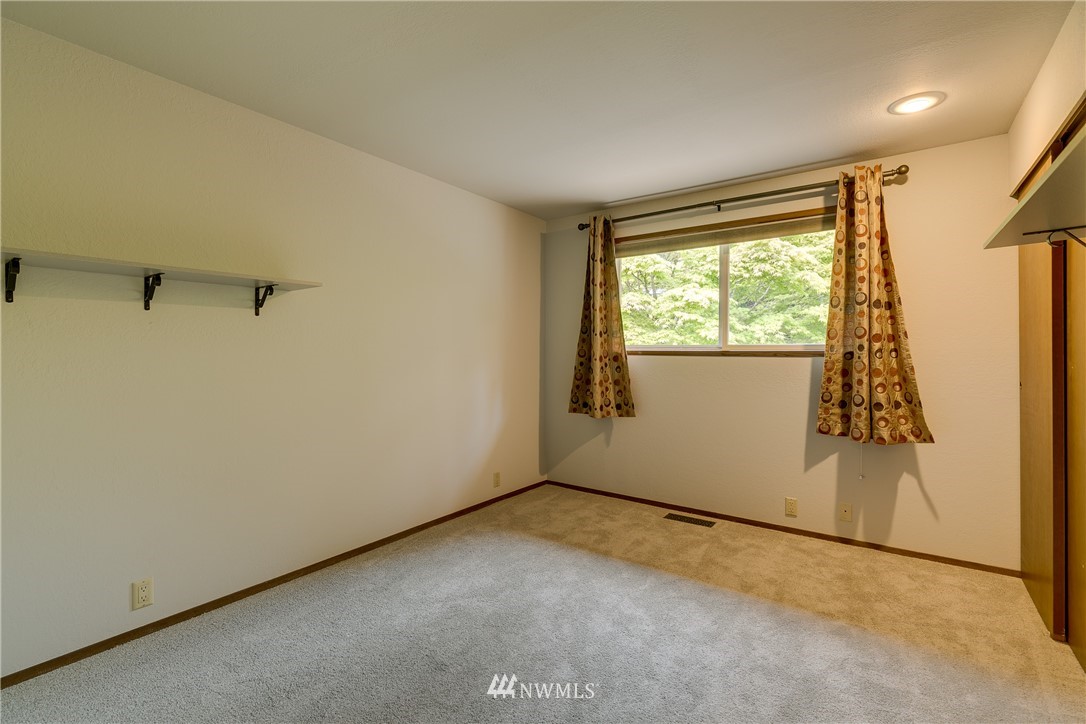 22103 1st Place West Bothell, WA 98021 - Photo 17 of 24