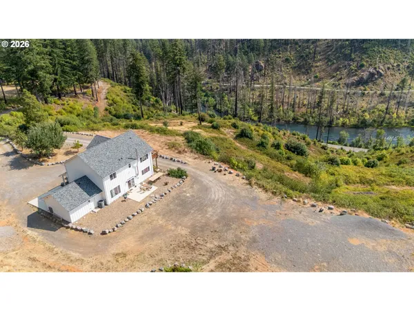 $1,550,000 | 47555 McKenzie Highway, Vida, OR 97488