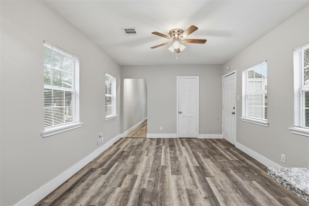 227 South Hampton Road Dallas, TX 75208 - Photo 21 of 32