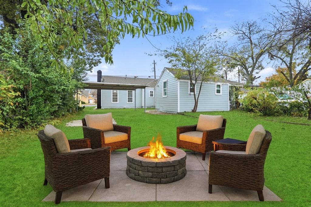 227 South Hampton Road Dallas, TX 75208 - Photo 31 of 32 View of patio / terrace
