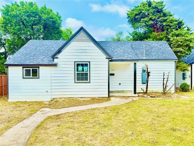 $1,800 | 1264 Cedar Haven Avenue, Dallas, TX 75216