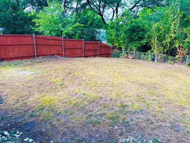 $1,800 | 1264 Cedar Haven Avenue, Dallas, TX 75216