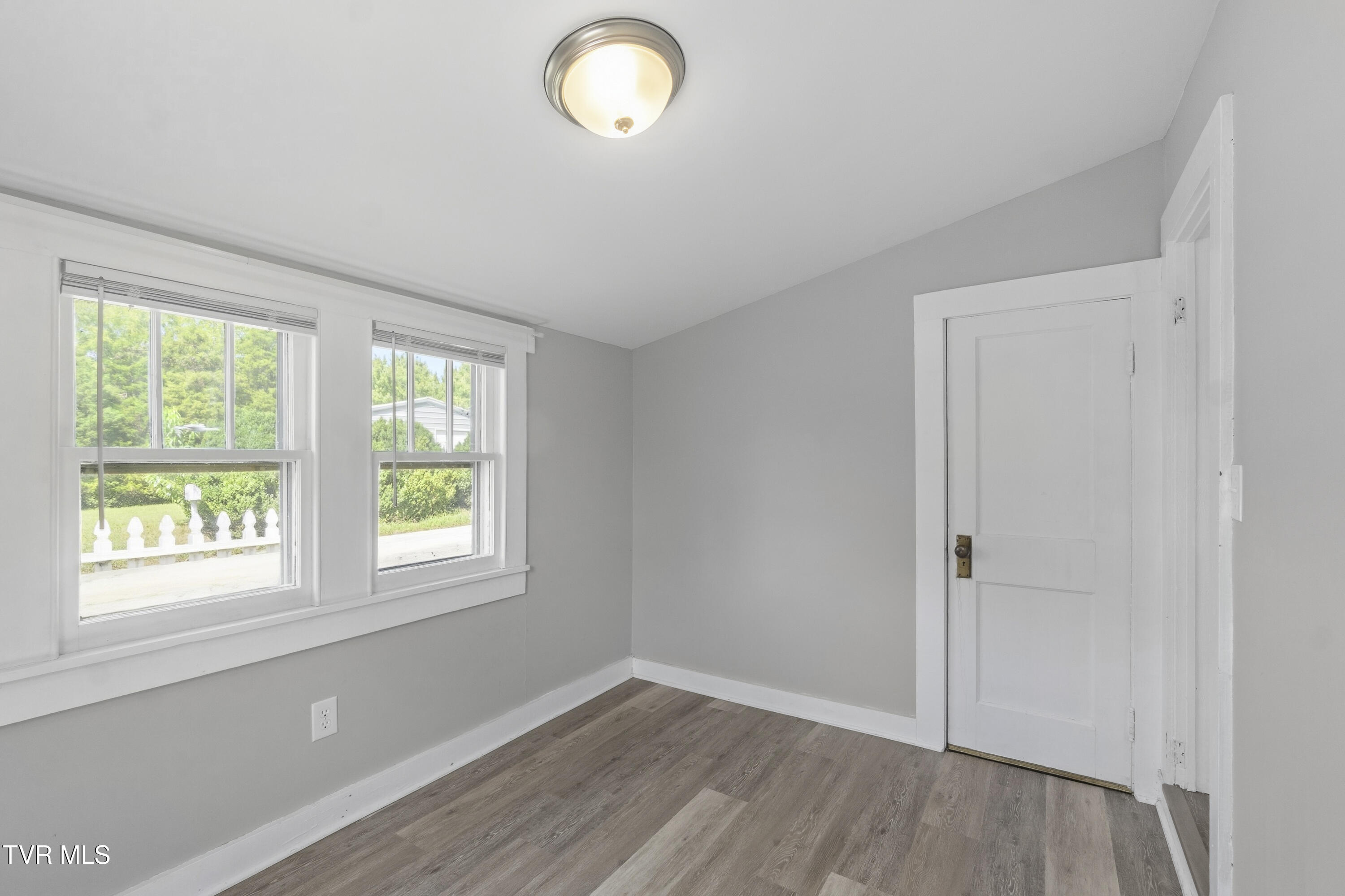 113 West Barton Ridge Road Greeneville, TN 37743 - Photo 14 of 35 DSC05913