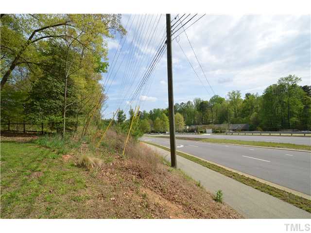 7000 Leesville Road Raleigh, NC 27613 - Photo 22 of 24 a view of a yard with a sign board