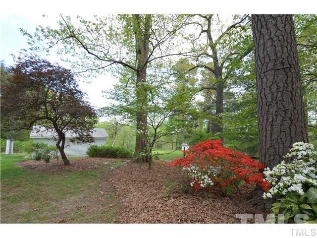 7000 Leesville Road Raleigh, NC 27613 - Photo 5 of 24 a view of a outdoor space