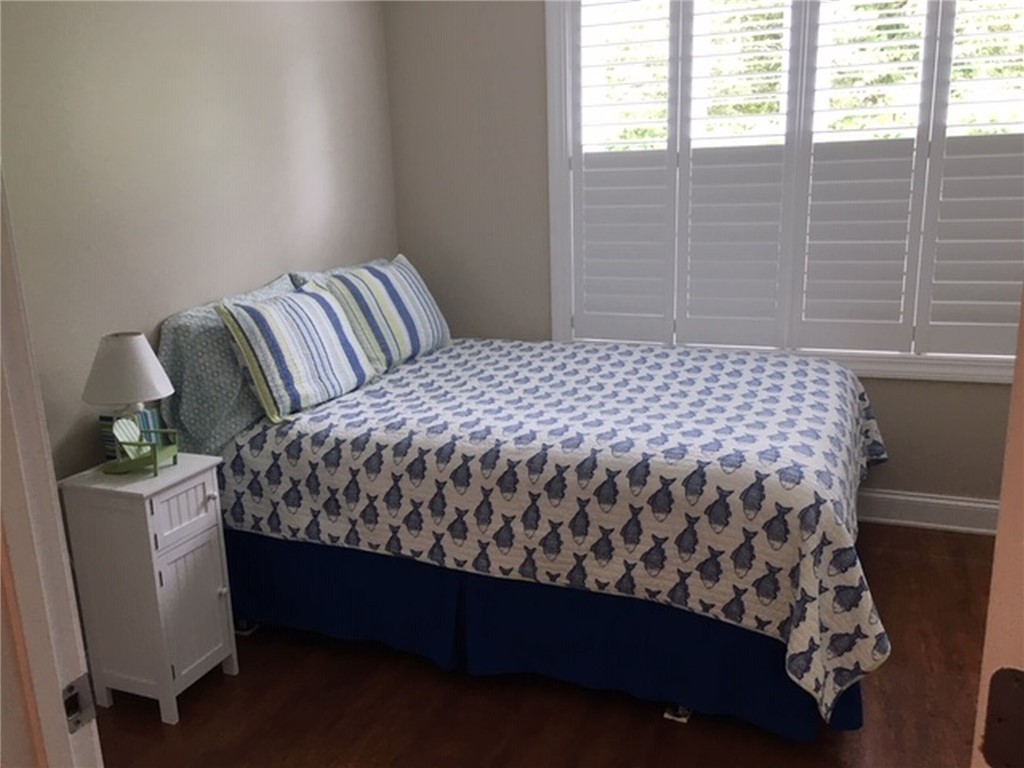 74 Greenbrier Road Narragansett, RI 02882 - Photo 11 of 31