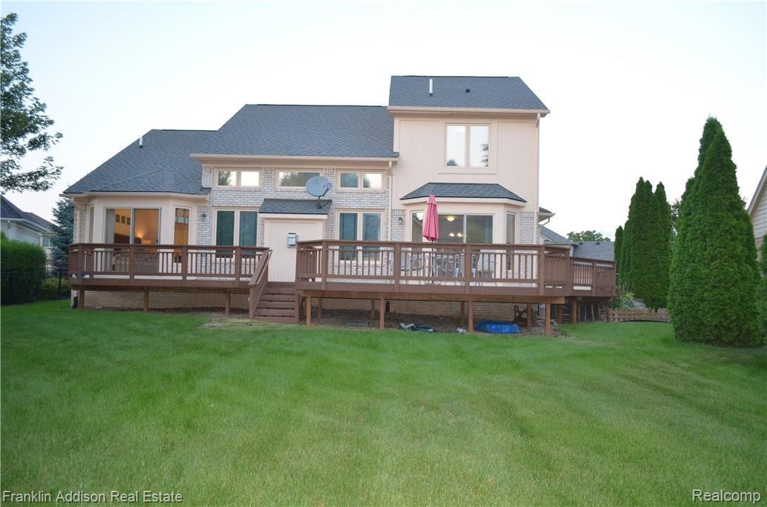 2030 Baron Rochester, MI 48307 - Photo 3 of 24 5-Back.JPG
