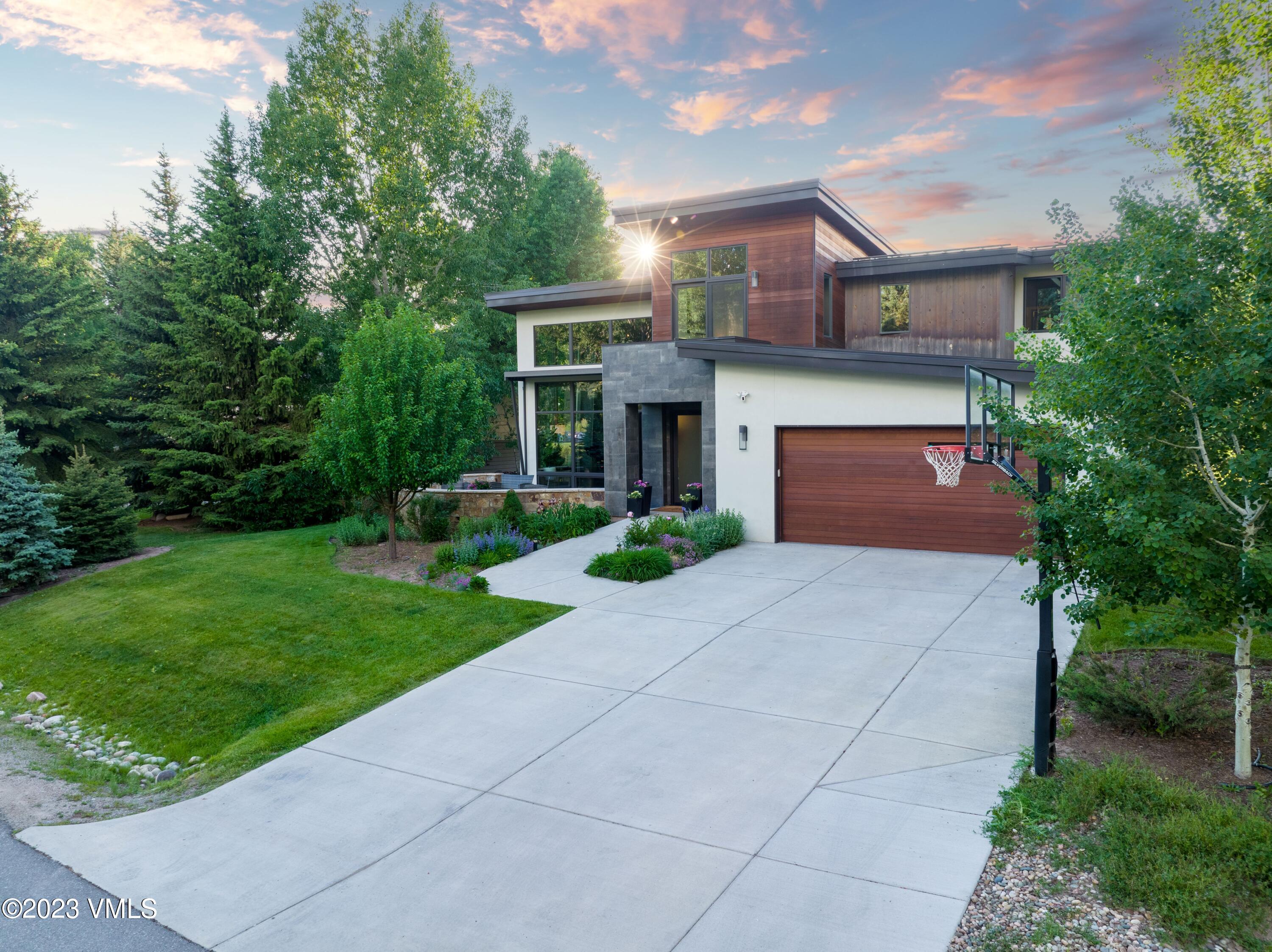 40 Prairie Circle Edwards, CO 81632 - Photo 26 of 27 26. Front Exterior
