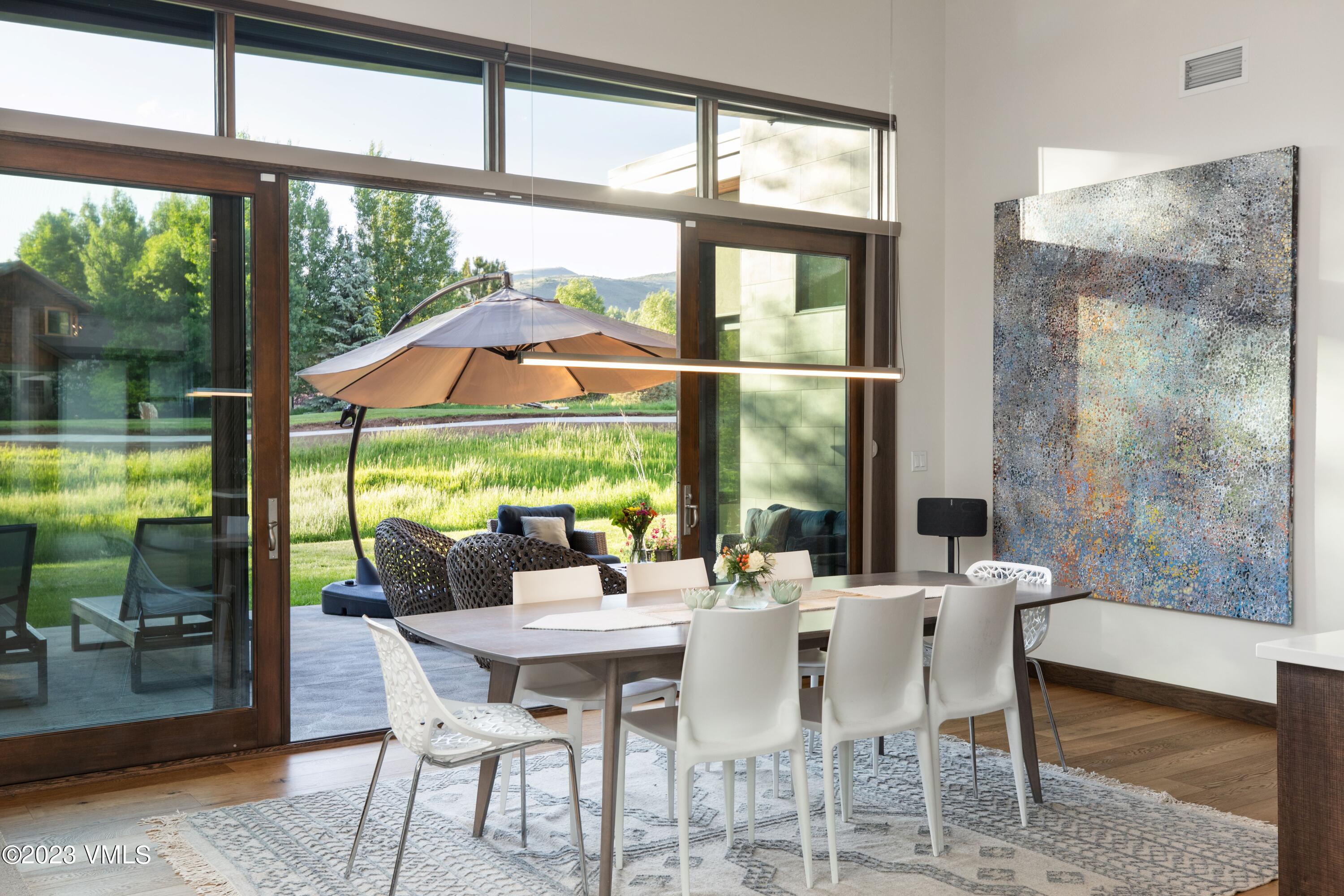 40 Prairie Circle Edwards, CO 81632 - Photo 7 of 27 8. Dining