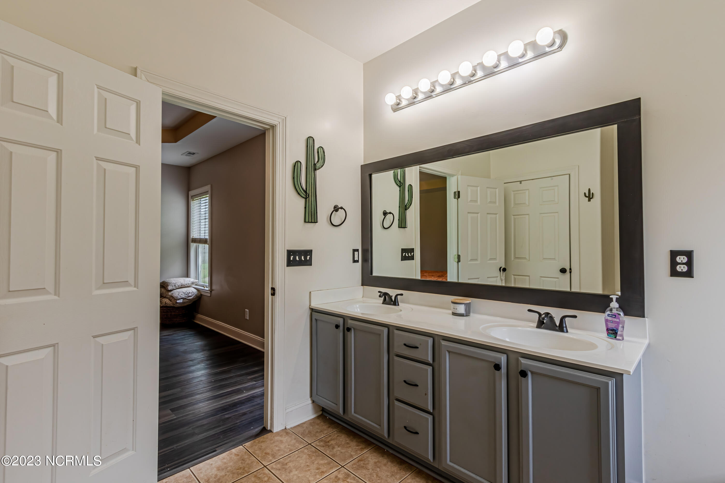 146 Hawks Point Road Jacksonville, NC 28540 - Photo 23 of 43 DF (22 of 42)