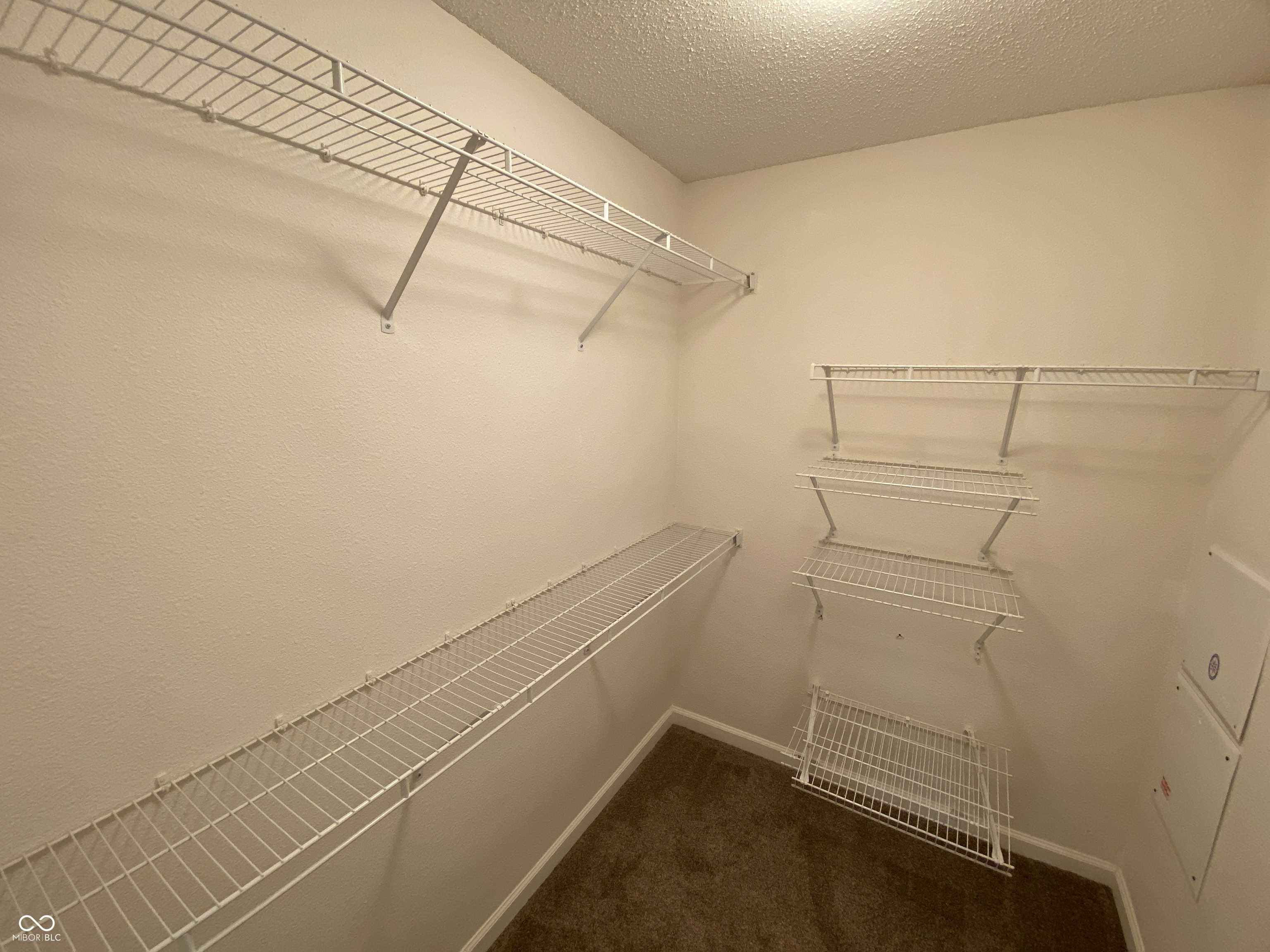 2475 Lakecrest Drive Columbus, IN 47201 - Photo 18 of 19