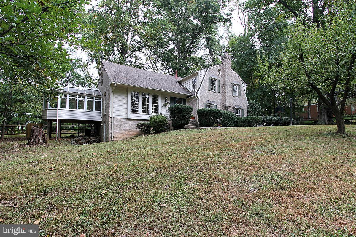13117 Brandon Way Road Darnestown, MD 20878 - Photo 30 of 30 Exterior (Front)