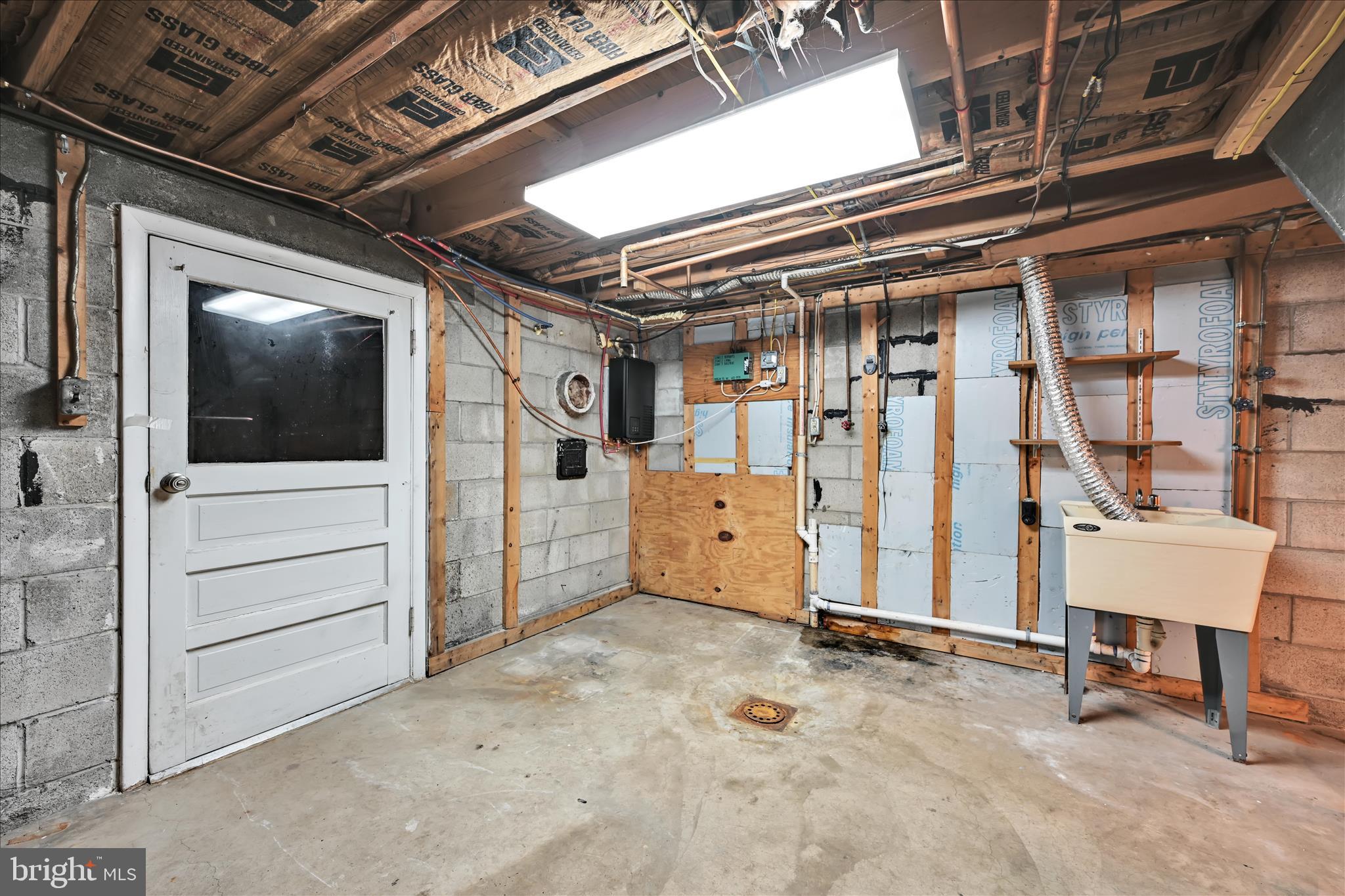 424 Fearnot Road Sacramento, PA 17968 - Photo 30 of 44 a view of an front door