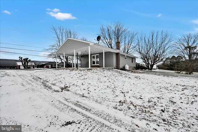 $279,900 | 424 Fearnot Road, Sacramento, PA 17968