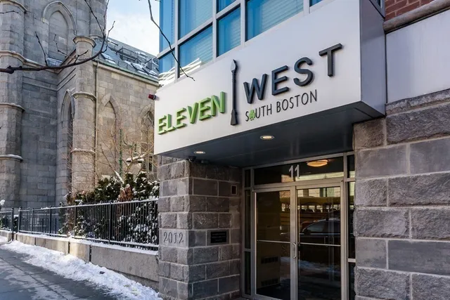 $4,262 | 11 West Broadway, Unit 407, Boston, MA 02127