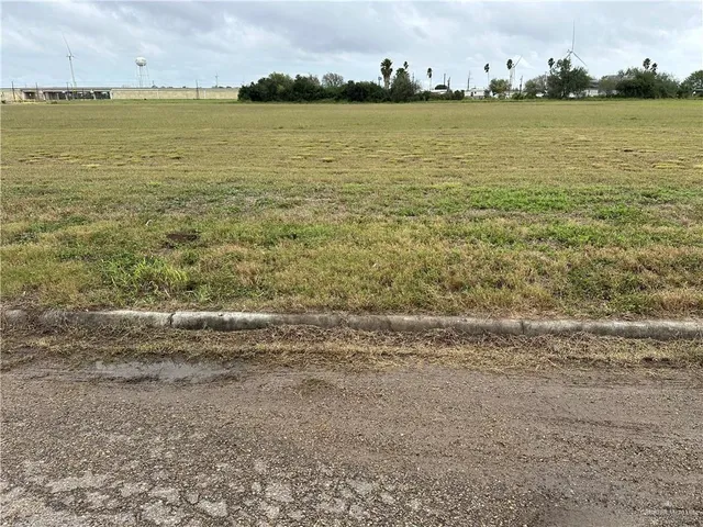 $35,000 | 9 Coast Drive, Sebastian, TX 78594