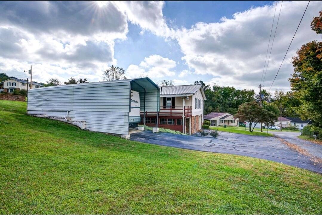 201 Old Siam Road Elizabethton, TN 37643 - Photo 5 of 30 Screenshot_20211023-192045_Dropbox