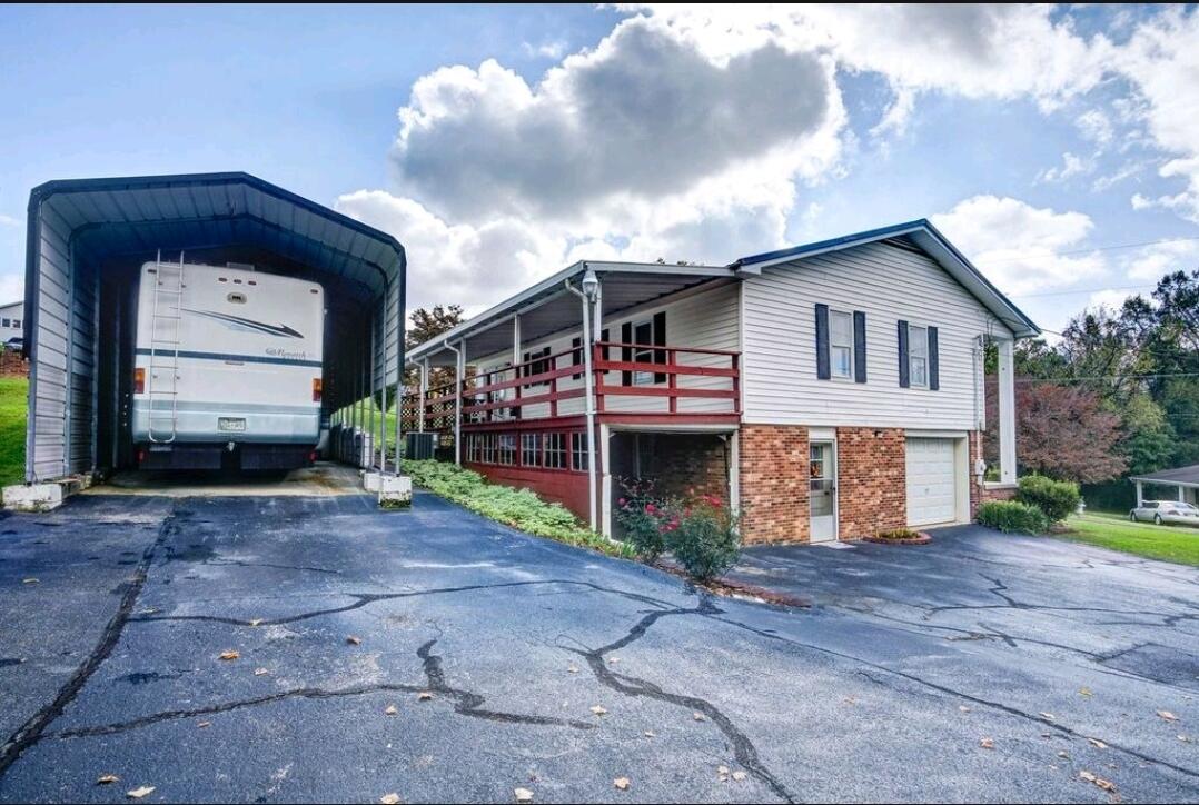 201 Old Siam Road Elizabethton, TN 37643 - Photo 7 of 30 Screenshot_20211023-192037_Dropbox