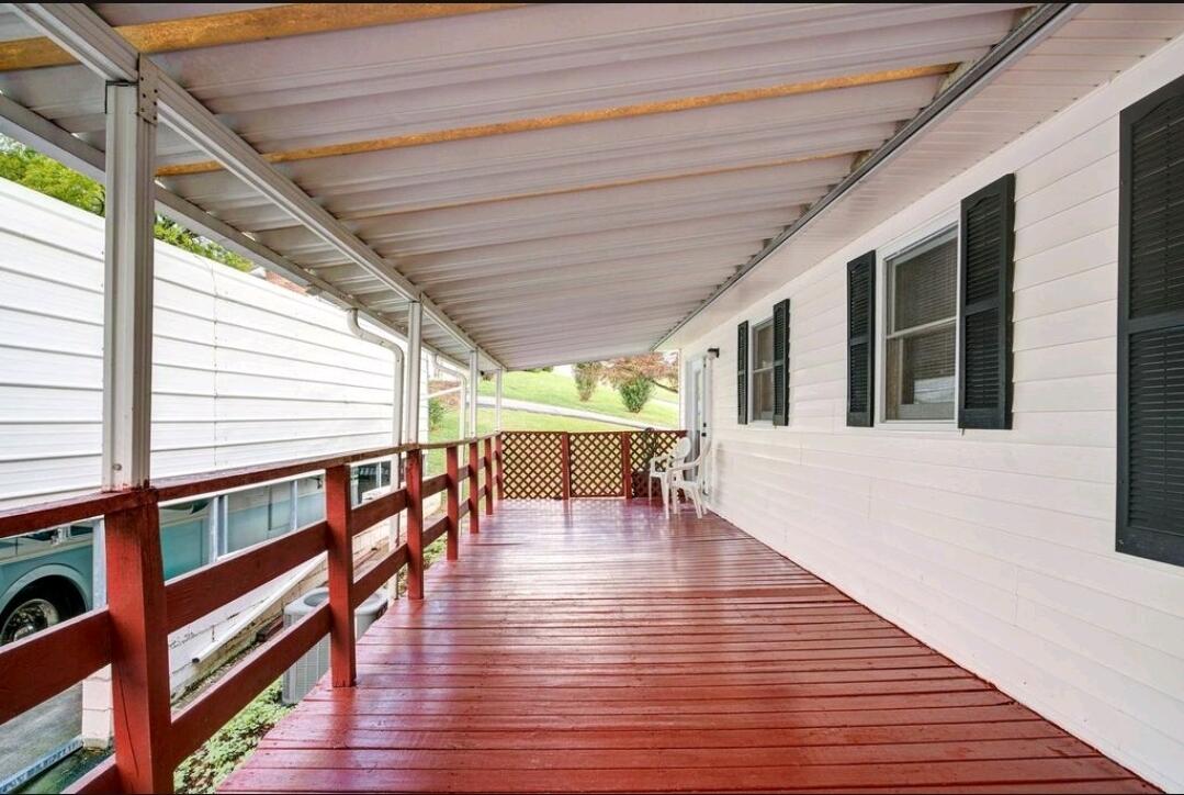 201 Old Siam Road Elizabethton, TN 37643 - Photo 8 of 30 Screenshot_20211023-192029_Dropbox