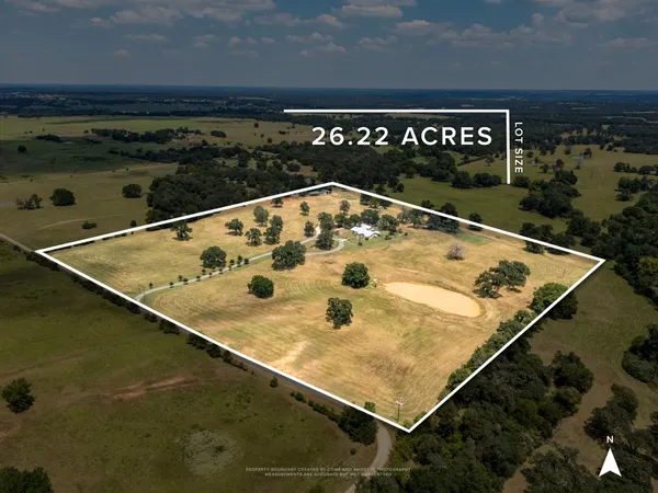 $1,175,000 | 1045 Private Road 7005, Lexington, TX 78947