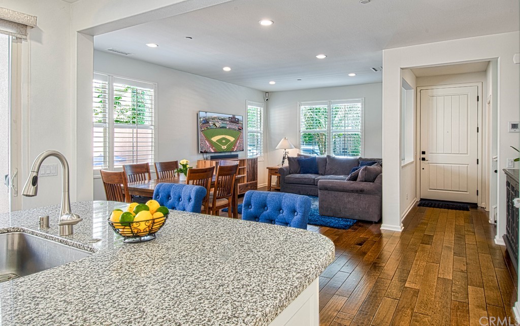 60 Jade Flower Irvine, CA 92620 - Photo 2 of 26