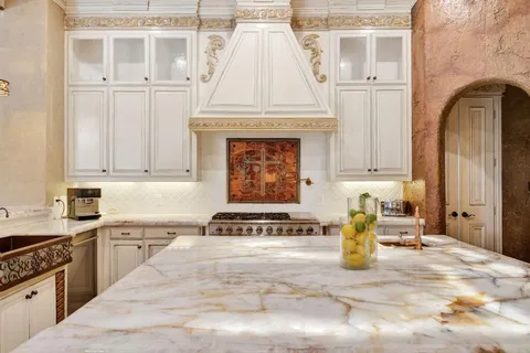 $6,500,000 | 9553 Bella Terra Drive, Fort Worth, TX 76126