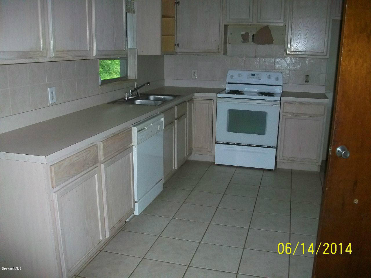 2195 Harlock Road Melbourne, FL 32934 - Photo 2 of 10 06 14 2014 109 - Copy