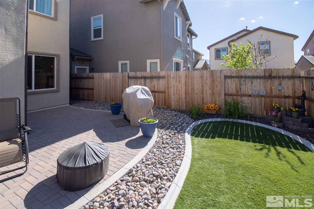 1945 Hope Valley Drive Reno, NV 89521 - Photo 20 of 22 a table and chairs in a patio