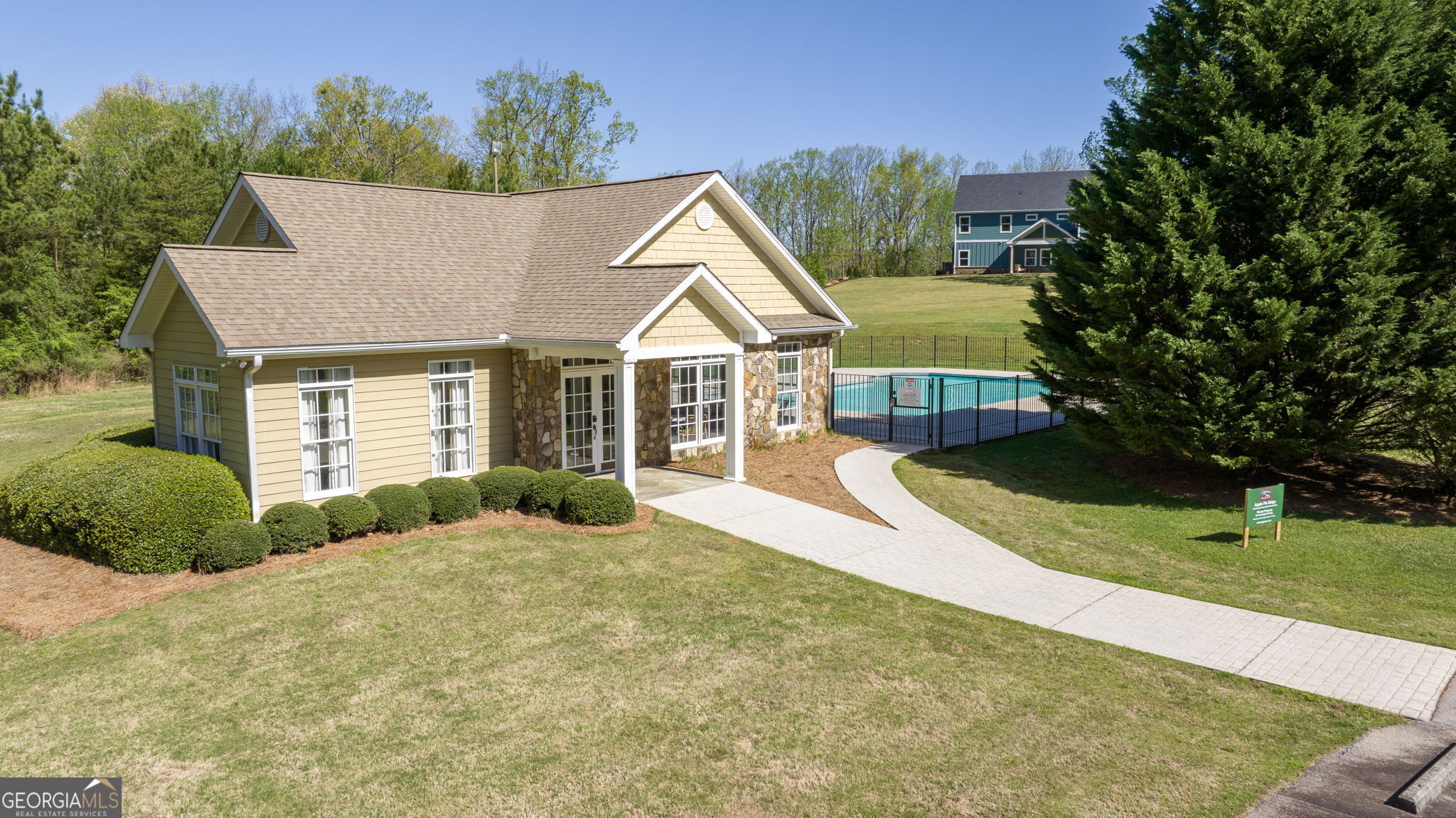 Lot 6 Planters Pointe Court Baldwin, GA 30511 - Photo 4 of 5 a view of house that has a yard