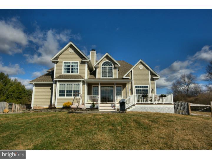 199 Burlington Path Road Cream Ridge, NJ 08514 - Photo 2 of 25 Exterior Back