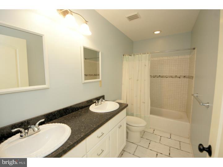 199 Burlington Path Road Cream Ridge, NJ 08514 - Photo 20 of 25 Bathroom