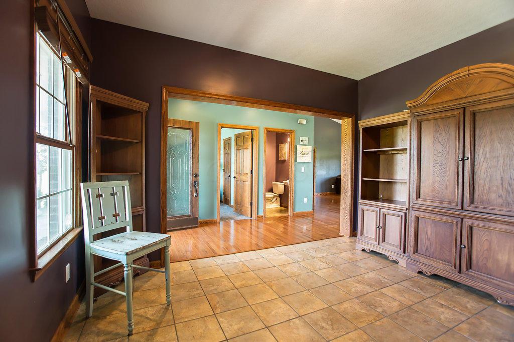 18776 Winchester Road Circleville, OH 43113 - Photo 5 of 37 Gallery Image 5