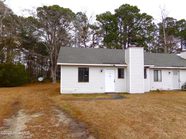 $1,155 | 206 Cedar Ridge Lane, Havelock, NC 28532