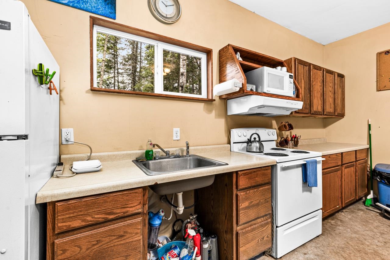 5854 Alborn-Brookston Road Alborn, MN 55702 - Photo 26 of 37 Kitchen