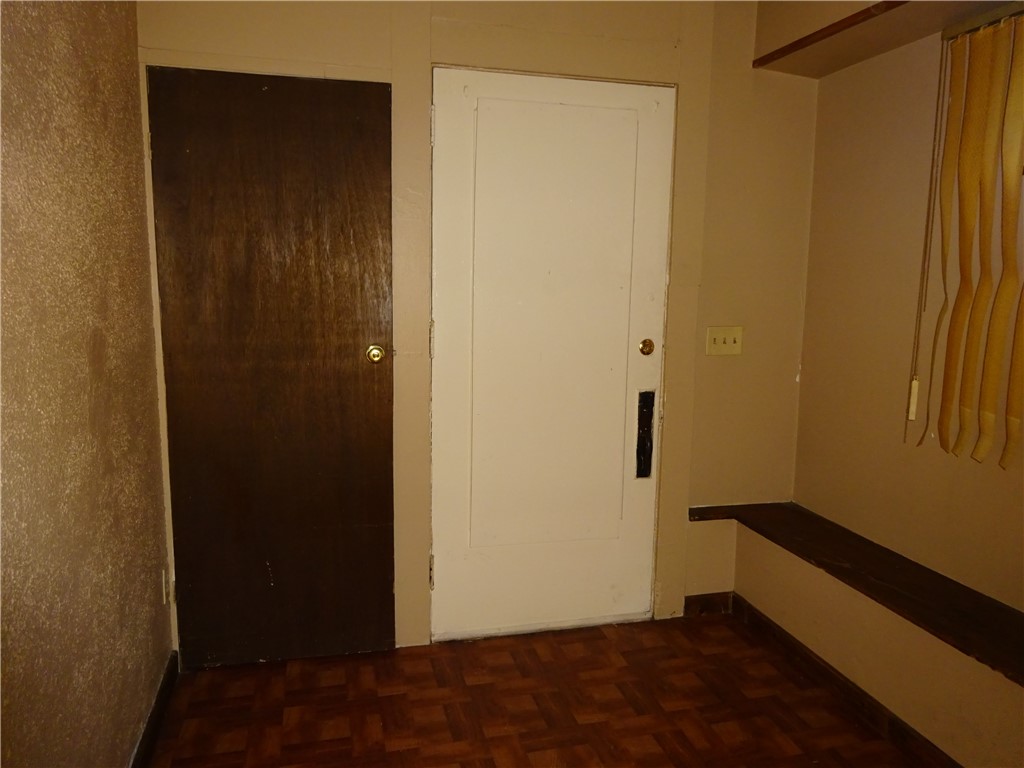 115 Murray Street Rochester, NY 14606 - Photo 20 of 35 Apt #1 Living room.