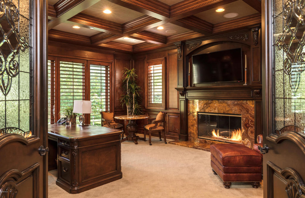 2705 Elderoak Road Thousand Oaks, CA 91361 - Photo 15 of 20 a living room with furniture and a fireplace