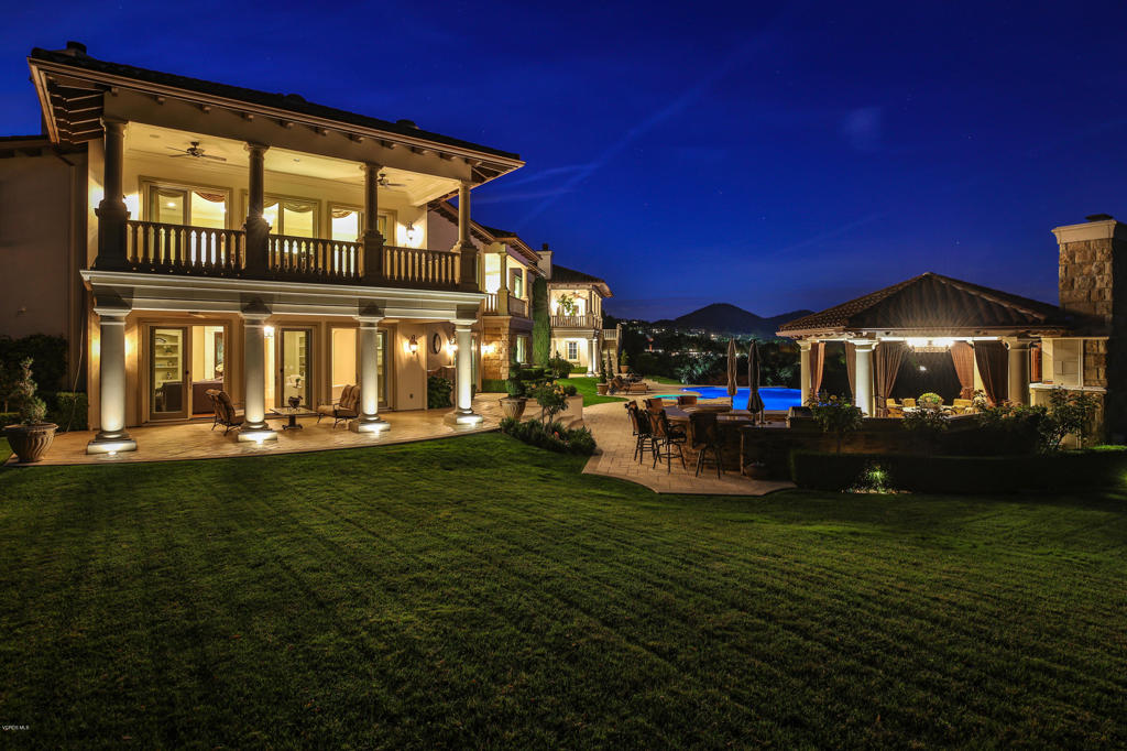 2705 Elderoak Road Thousand Oaks, CA 91361 - Photo 19 of 20 a front view of a house with swimming pool having outdoor seating