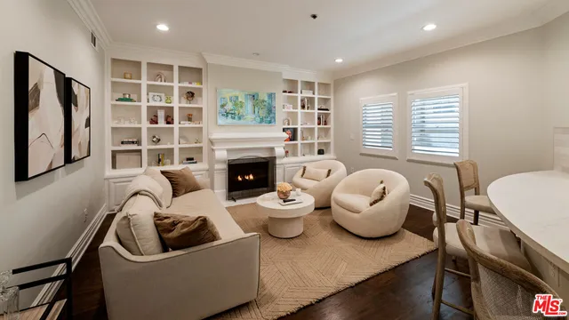 $1,299,000 | 10364 Almayo Avenue, Unit 205, Los Angeles, CA 90064