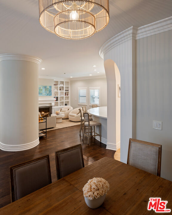 10364 Almayo Avenue, Unit 205 Los Angeles, CA 90064 - Photo 5 of 27