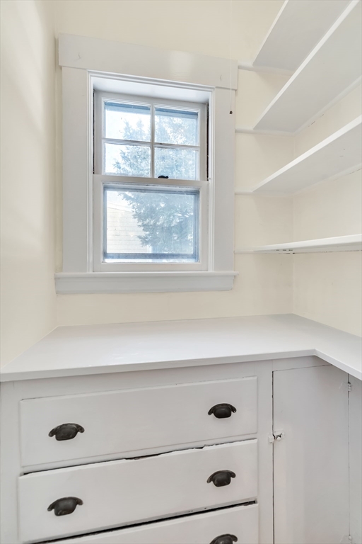 87 Gleason Road Lexington, MA 02420 - Photo 9 of 32