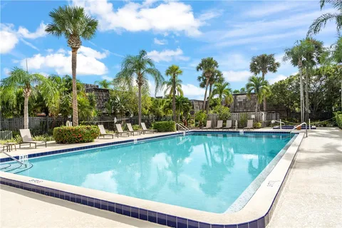 $209,000 | 550 North Tropic Lane, Unit 6B, Vero Beach, FL 32960