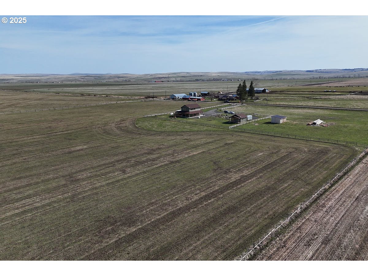 86508 Fort Road Joseph, OR 97846 - Photo 38 of 39