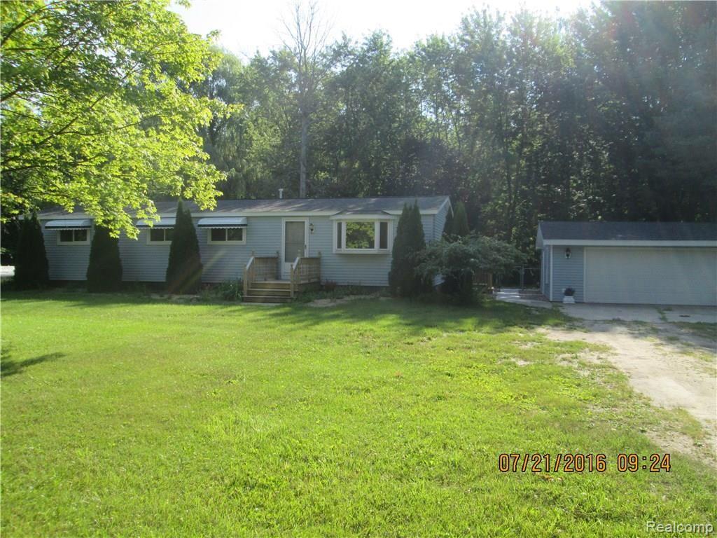 4076 Cribbins Road North Street, MI 48049 - Photo 2 of 43 IMG_7425.JPG
